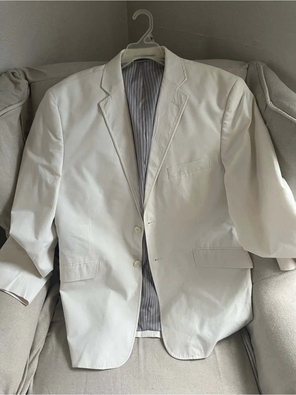 Madison Men's Cream Single-Breasted Blazer